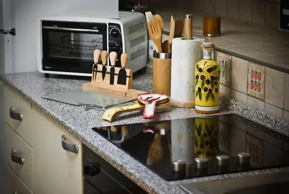Acomodação com café da manhã  Agliarvali